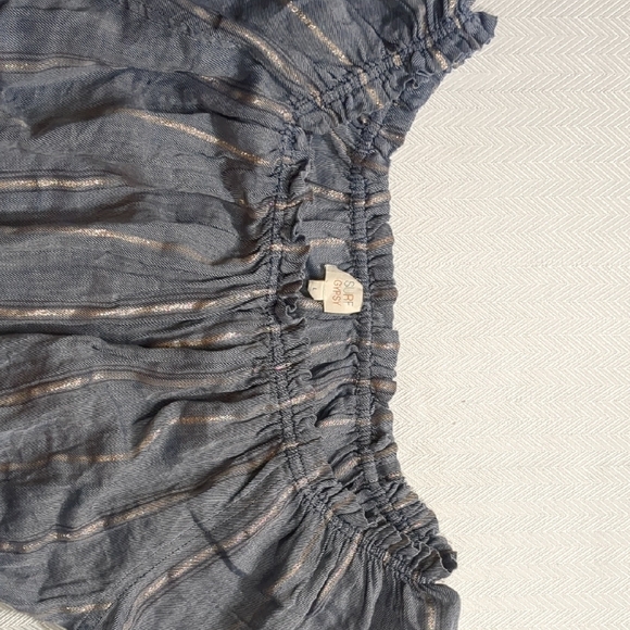 Blue Smocked Puff Sleeve Blouse with Tie Front - Picture 4 of 6